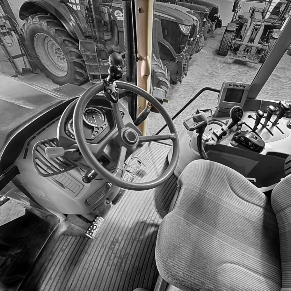 John Deere 6020 and 6030 cab interior - CabGear